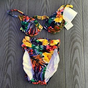 Vintage Swim-  NWT 🌴🌴🌴🌴